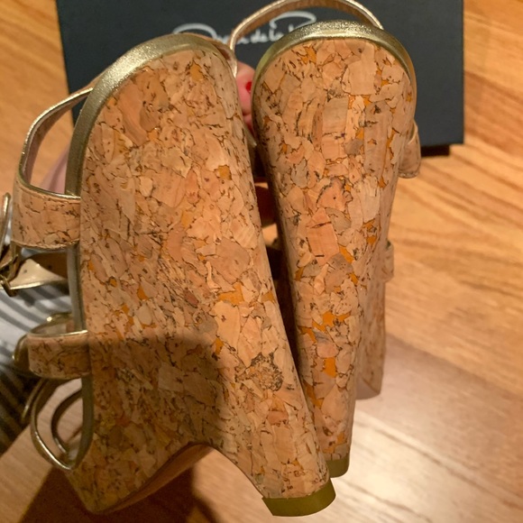 NWOT Oscar de la Renta wedges - Picture 4 of 5